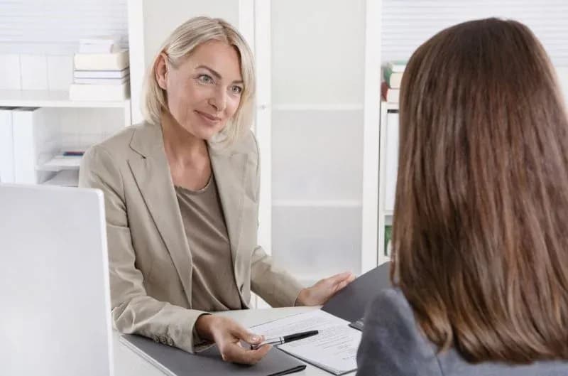 O co pytają na rozmowie kwalifikacyjnej do służby więziennej - uniknij błędów