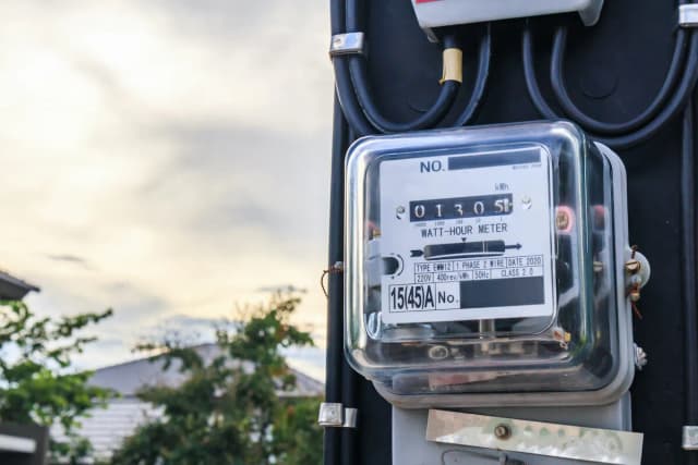 Co grozi za kradzież prądu? Poznaj surowe konsekwencje prawne