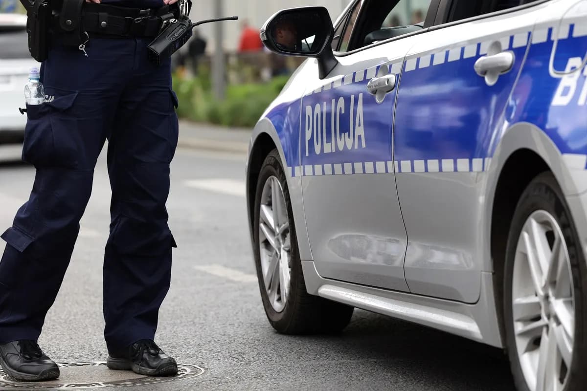 Czy policja może zabrać telefon świadkowi: poznaj swoje prawa i procedury