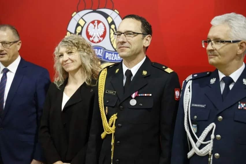 Komendant główny państwowej straży pożarnej: Wojciech Kruczek i jego zmiany w PSP