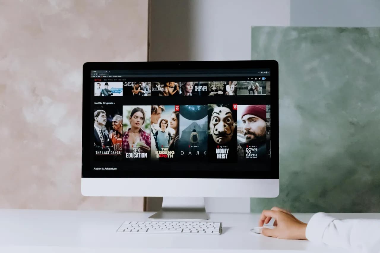 Gdzie znaleźć darmowe filmy dokumentalne o fascynującej tematyce?