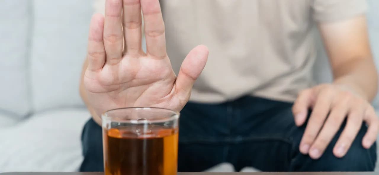 Praca pod wpływem alkoholu: Kodeks wykroczeń i kary, które musisz znać