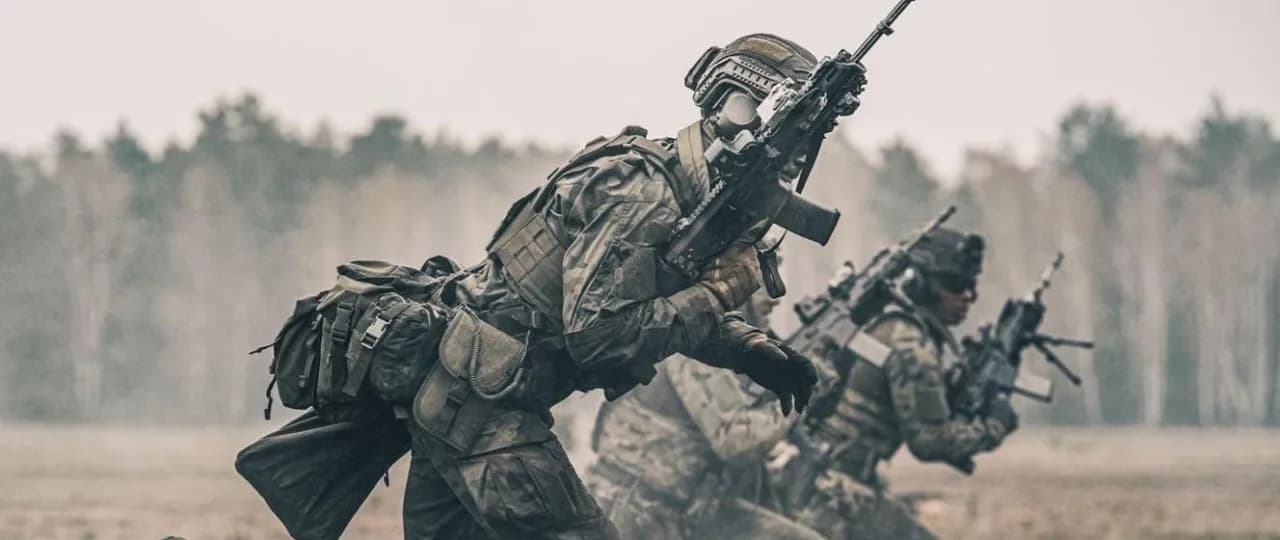 Jak wygląda zasadnicza służba wojskowa? Odkryj jej etapy i realia