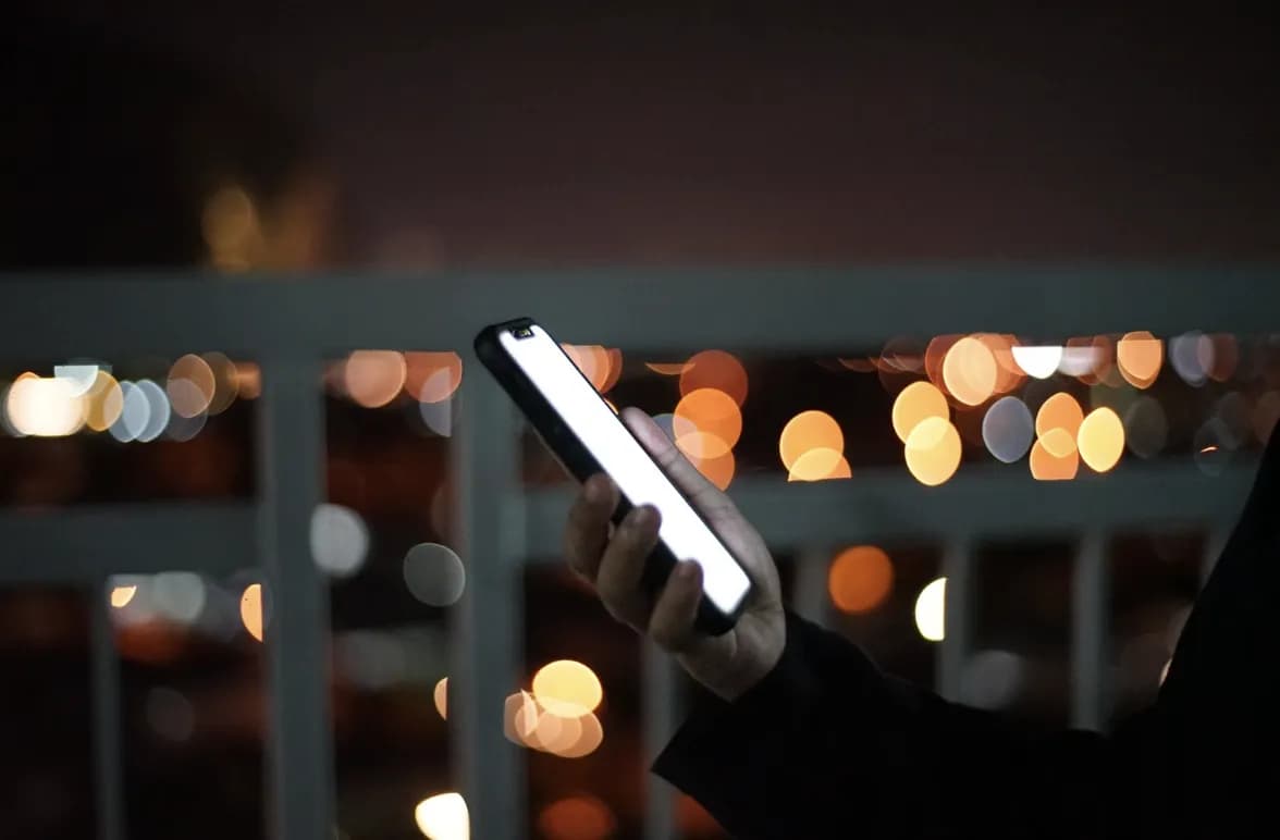 Jak być odpowiedzialnym graczem na platformach rozrywkowych online w 2025 roku?