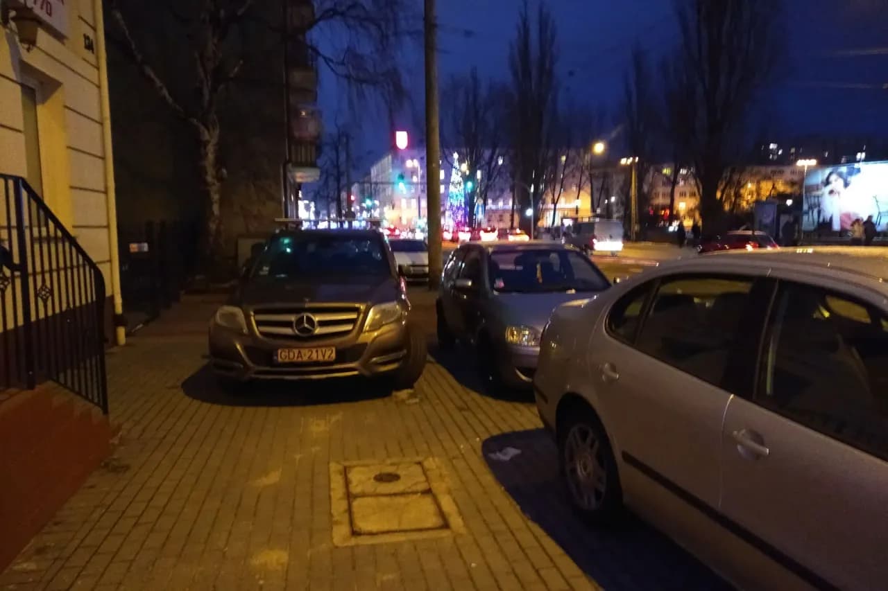 Jak anonimowo zgłosić wykroczenie drogowe i uniknąć problemów