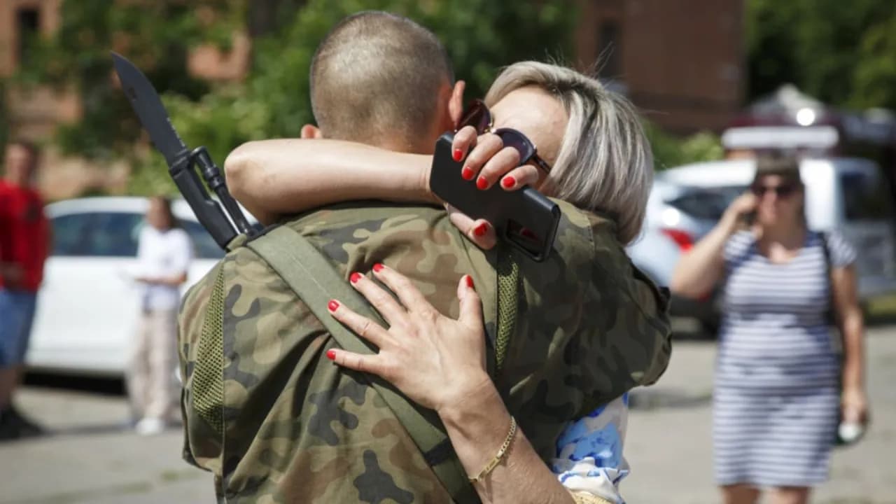 Ile trwa dobrowolna zasadnicza służba wojskowa? Sprawdź szczegóły.