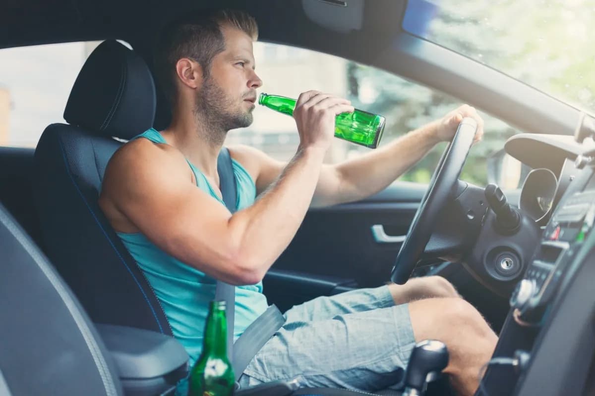 Ile promili to przestępstwo? Poznaj surowe konsekwencje jazdy po alkoholu