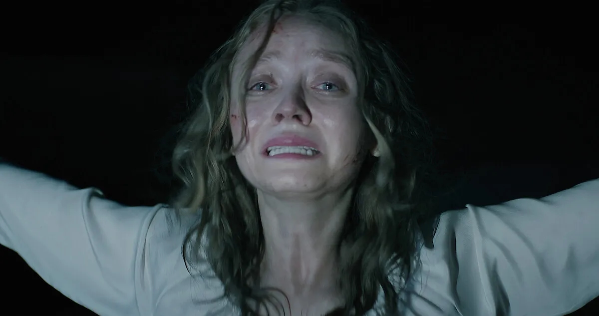 Niemieckie Inspiracje w Serialu 'Devil in Ohio': Kult i Mitologia